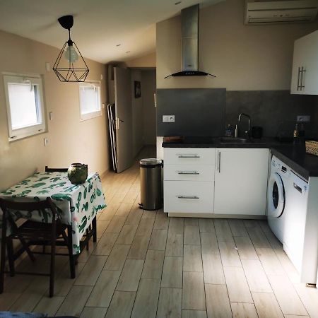 Lacapte & Sun Apartment Hyeres Bagian luar foto